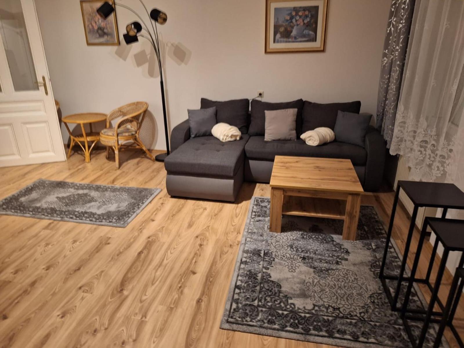 Villa Scs Naehe Wiener Neudorf Exteriör bild